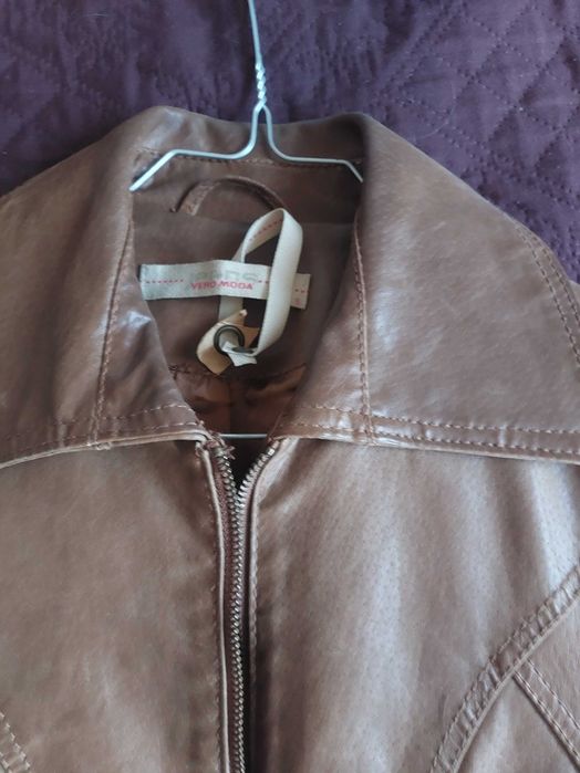 Кожено яке - цвят бежов, естествена кожа