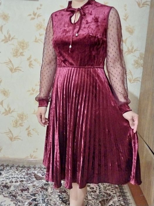 Bejrim oqshom libosi