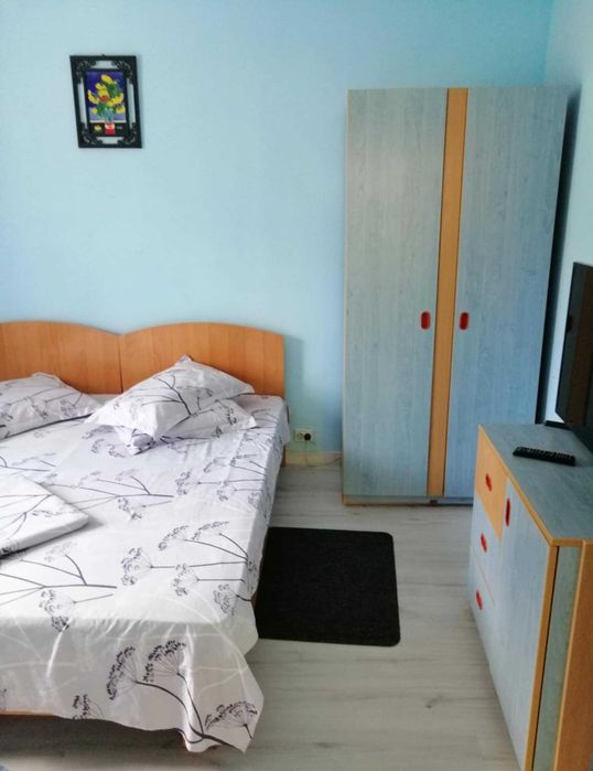 casa de vinzare 5 camere 2 bai 25m deschidere la sosea