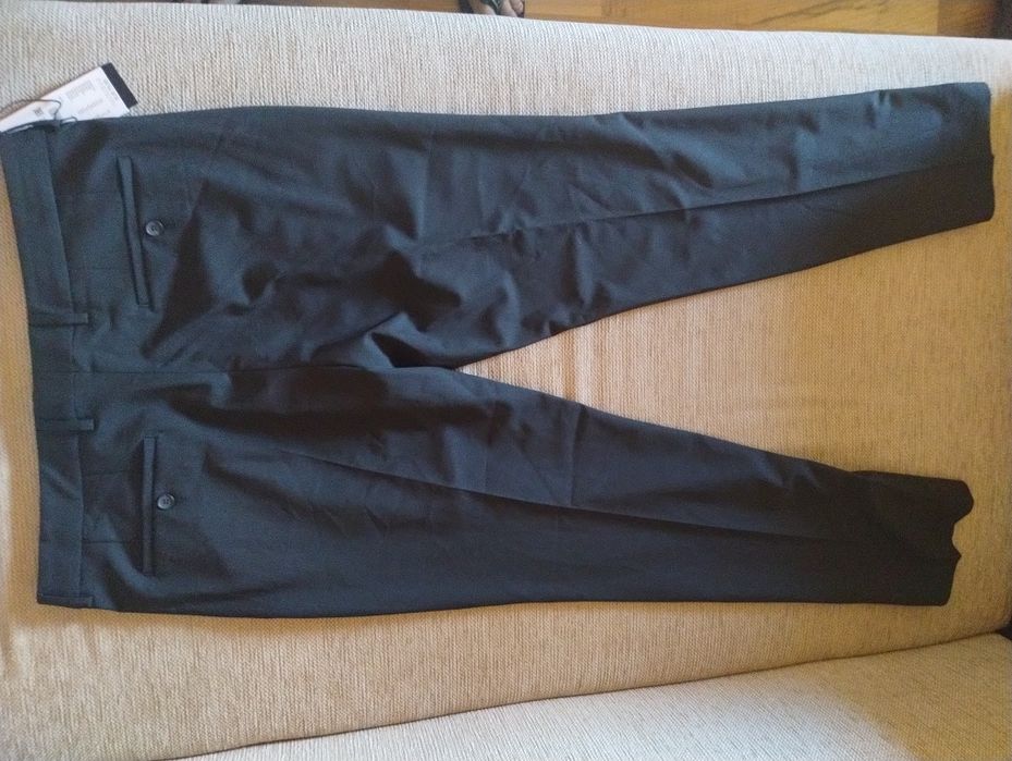 Pantaloni eleganti S.Oliver noi cu eticheta si pantaloni Christian Berg