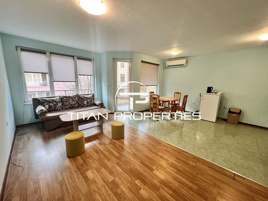 Дава се под наем Двустаен апартамент в Бургас, Възраждане - 60 кв.м за 408 € - Снимка #1