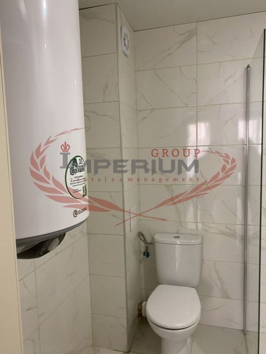 Дава се под наем Тристаен апартамент в Варна, Бриз - 165 кв.м за 1224 € - Снимка #8