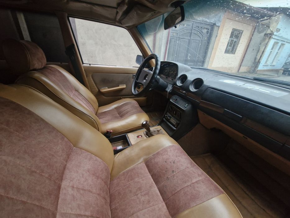 Mercedes benz w123 d240