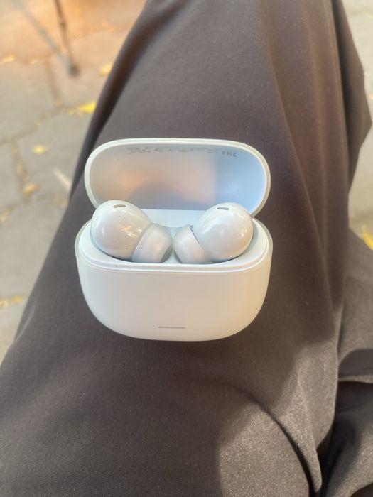 Продам наушники redmi buds 6 lite