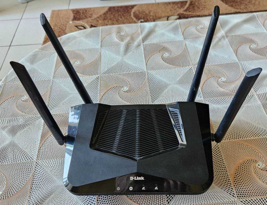 продава рутера-D-Link модел:  DIR-X1560