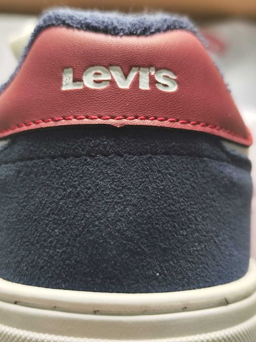 Sneakers Levis Glide marime 43