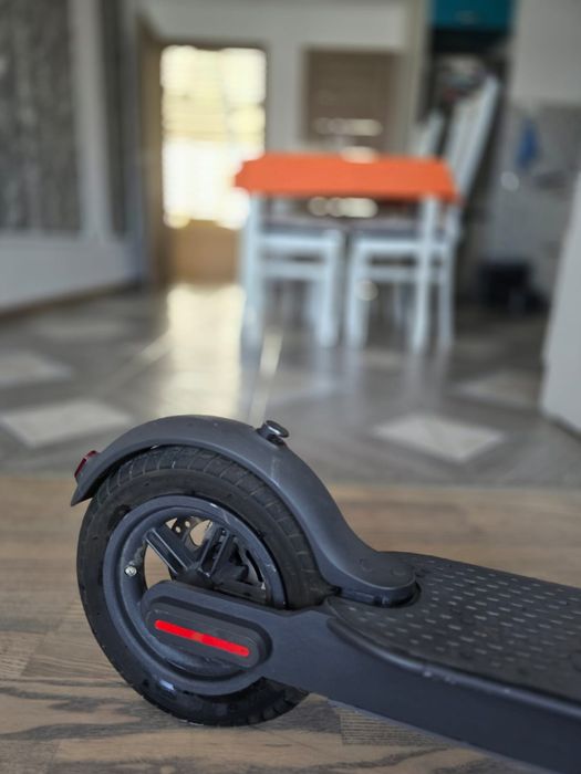 Продам эл/самокат xiaomi pro