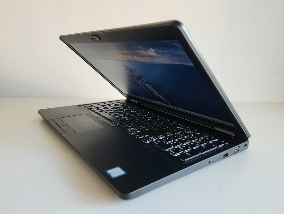 Dell Latitude 5591 15.6"FHD i7-8850h 32GB RAM 256GB SSD NVIDIA MX130