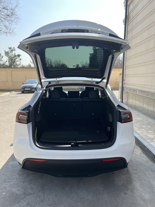 Тесла Y Dual Motor Longe Range 82kwh 4AWD 2022год / 23000км Американка