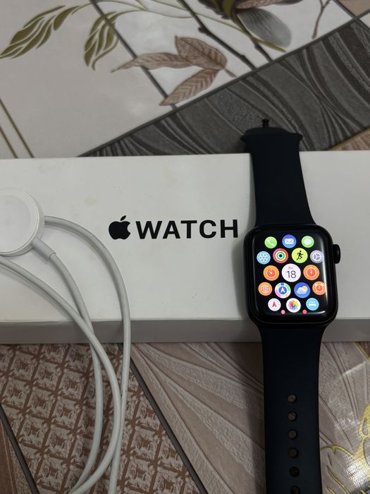 Продам новый Apple Watch