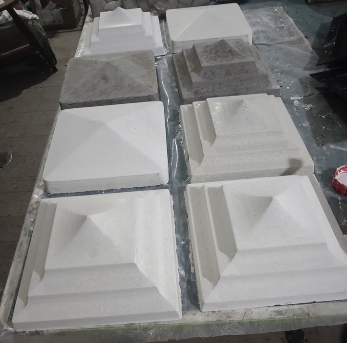 Capace pentru stâlpi de gard