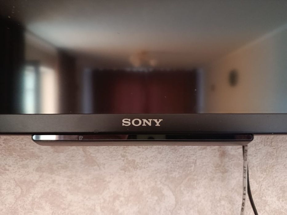 Телевизор SONY..