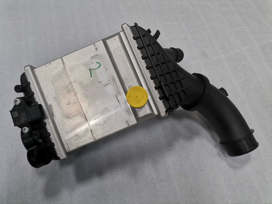 Нов 7852407 Интеркулер BMW F90 M5 F91 F92 F93 M8 F95 X5M F96 5-8 CYL