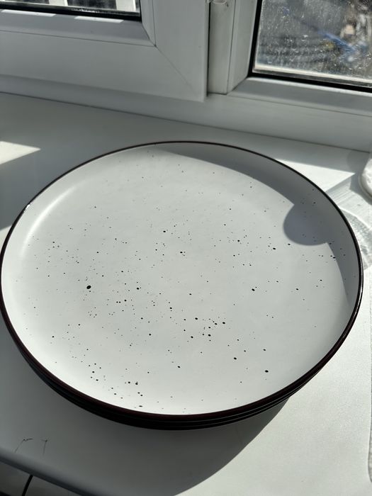 Большие тарелки