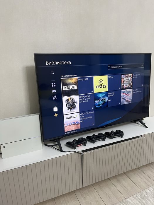 PlayStation 4 и топ игры