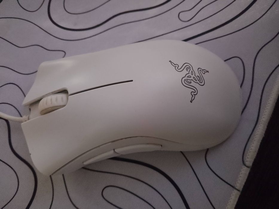 Игровая мышь Razer DeathAdder Essential White