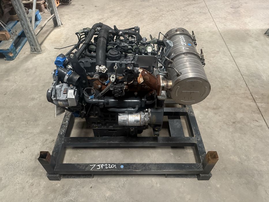 De vanzare motor Kubota V2403
