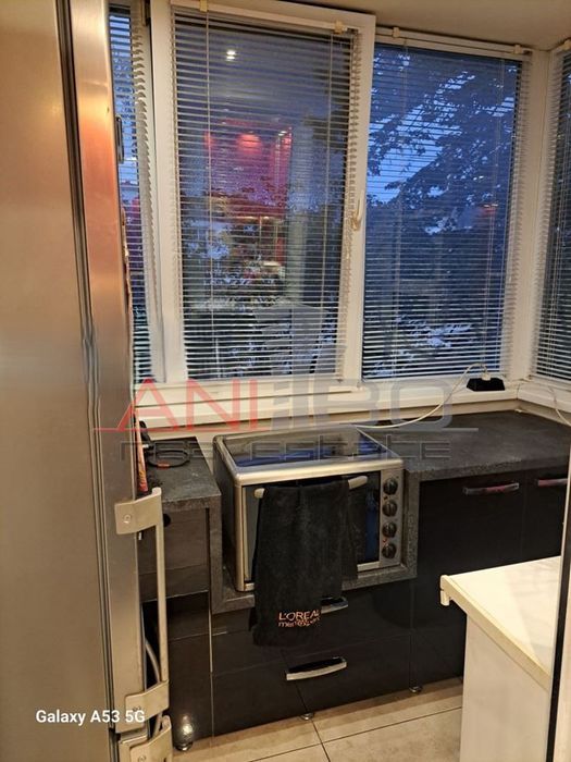 Продава се Четиристаен апартамент в Варна, Възраждане 1 - 100 кв.м за 1173 €/кв.м - Снимка #7