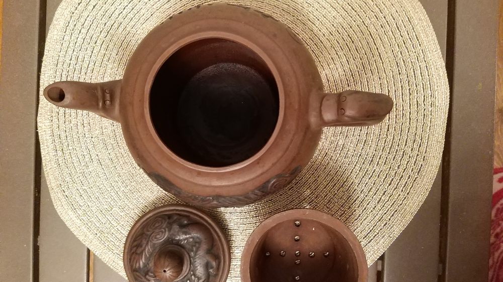 Глиняный китайский чайник