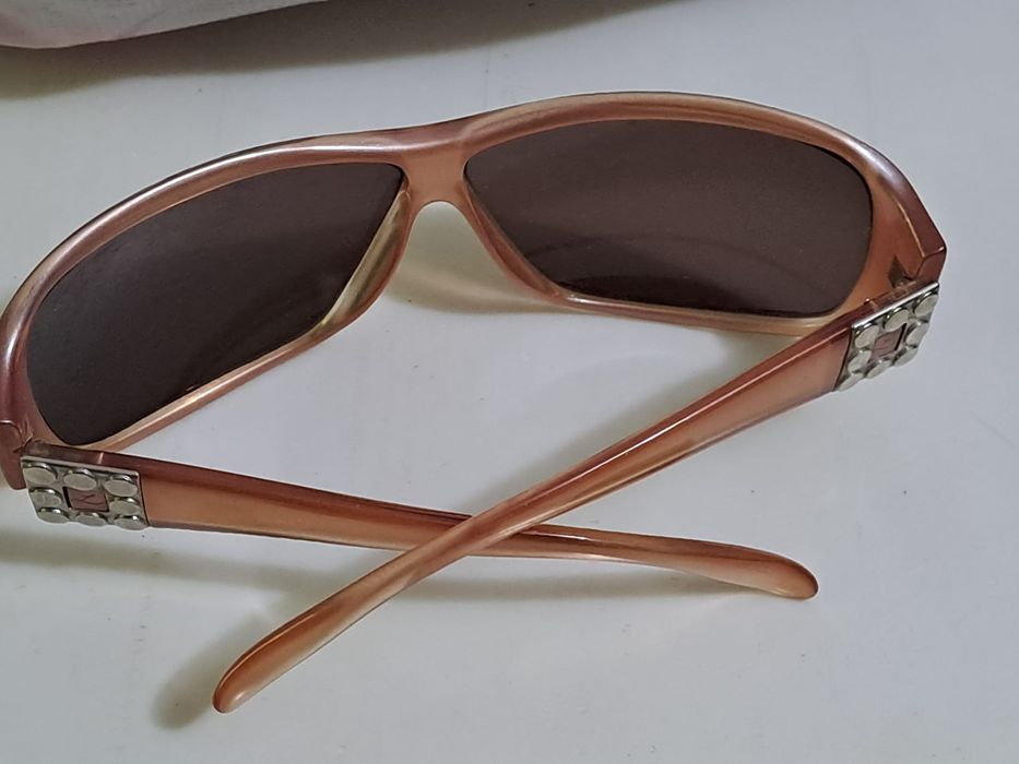 Ochelari de soare lotus
