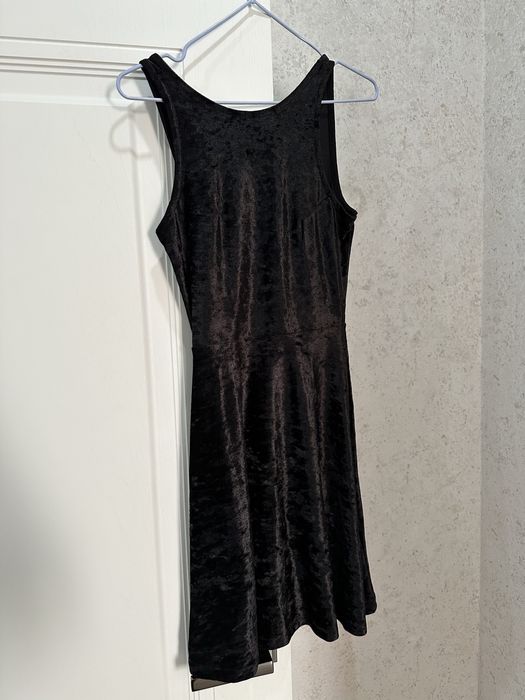 Продам платья в прекрасном состоянии