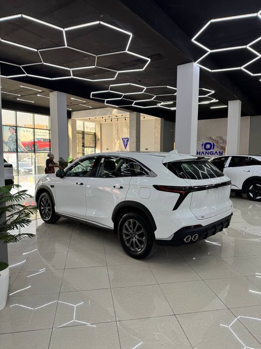 Kaiyi X7 Kunlun 7 мест