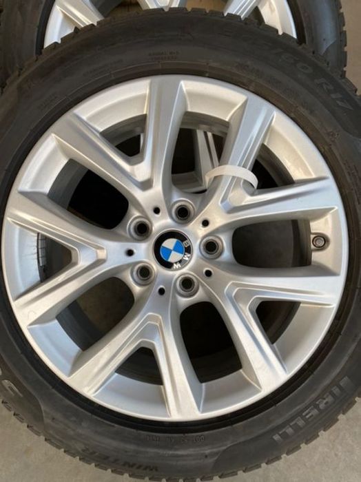 vand jante originale Bmw X1 pe 17” cu anvelope de iarnă