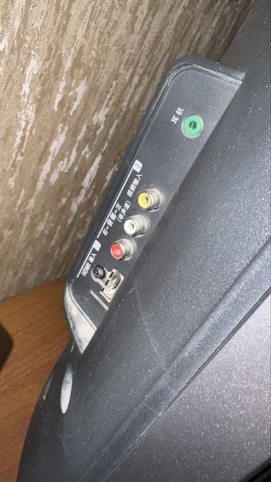 Продам телевизор бу проблема с экраном