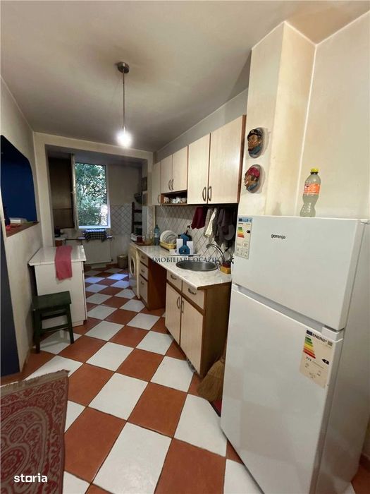 Apartament 2 camere Semidecomandat Secuilor