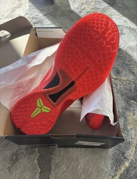 nike kobe red 43,44