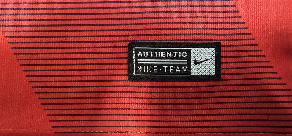 Tricou Nike original