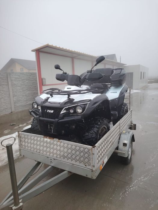 Vând Tgb 1000cm  + remorcă