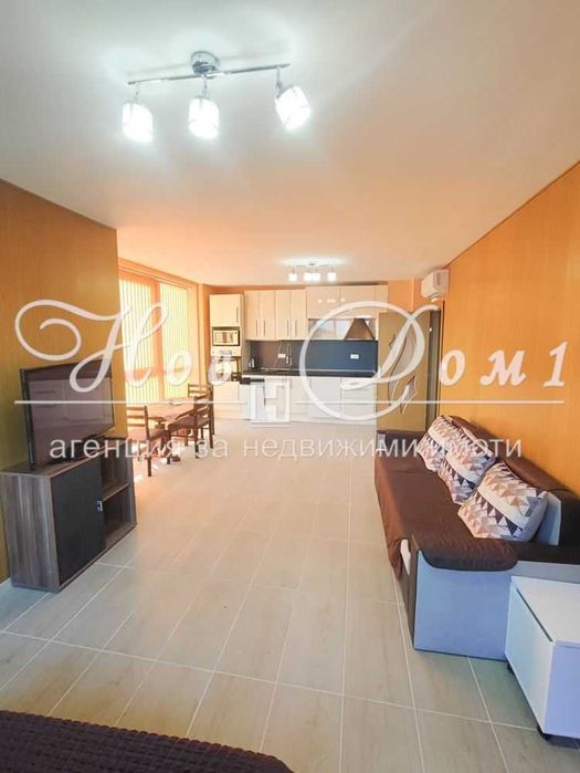 Дава се под наем Двустаен апартамент в Варна, Бриз - 65 кв.м за 498.27 € - Снимка #1