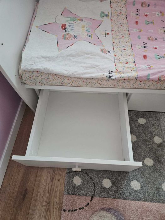Продавам Кошара Lorelli / Лорели за гр. Варна
