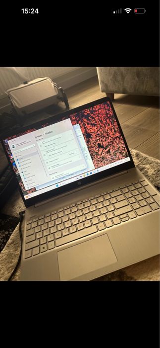 Laptop HP 15s-eq1076NQ, 15.6” HD, AMD Athlon Silver 3050U, 4GB RAM, SSD 256GB