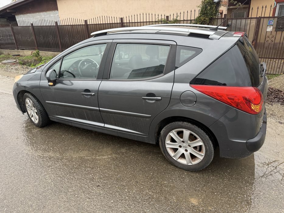 Peugeot 207 sw  2008