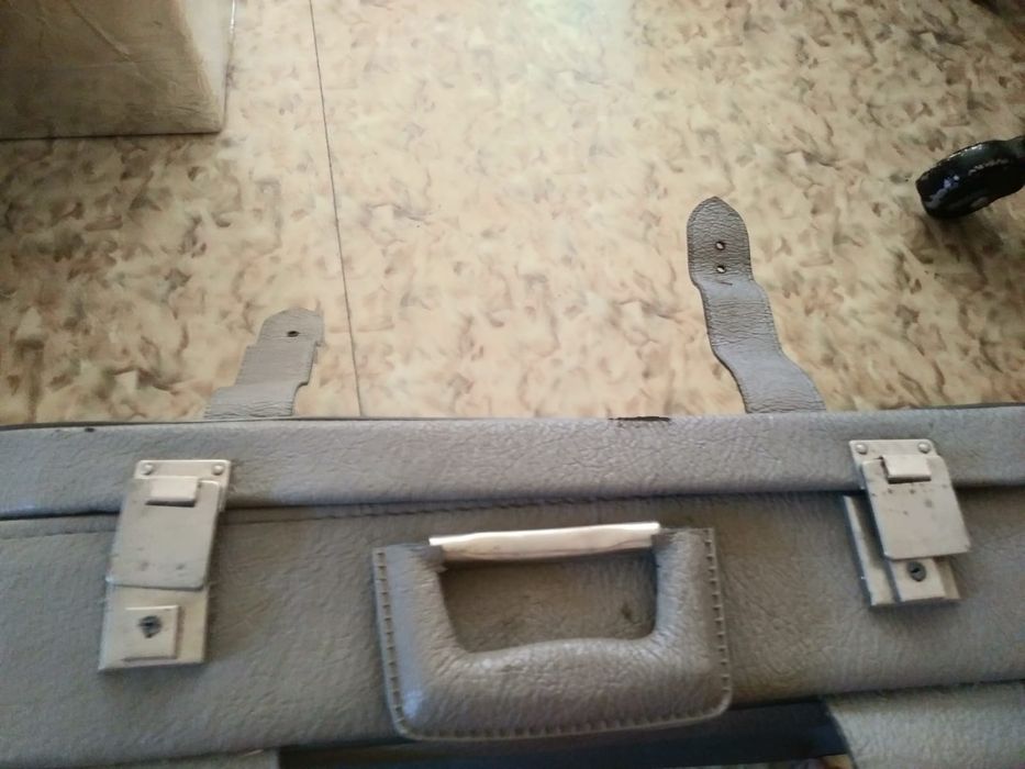 Чемодан недорого 500