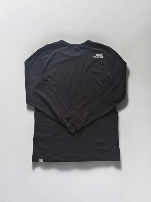 Тениска с дълъг ръкав на North Face