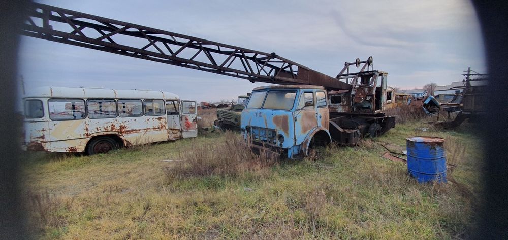 Продаётся автокран МАЗ решетка
