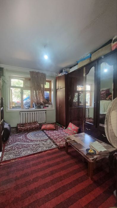 Продается ГАЛЕРЕЙКА 1/3/4 Чиланзар 4 Квартал Ор-р парк Гафура Гуляма