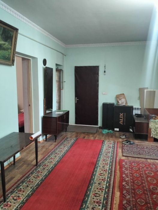 Продается квартира на массиве Карасарай