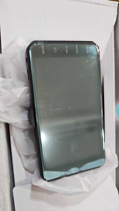 Автомобилен регистратор в комплект с камера за задно виждане Cobra