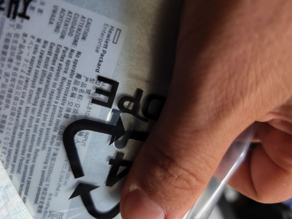 Чисто нов Aruba a Hewlett Packard Enterprise Instant On Switch серия..