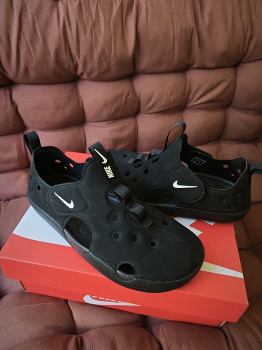 Сандали Nike номер 35