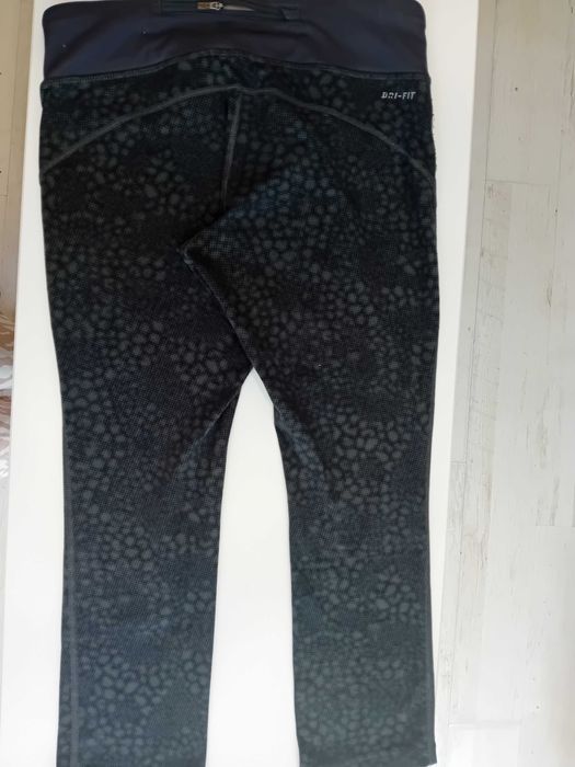 Черен клин NIKE PRO