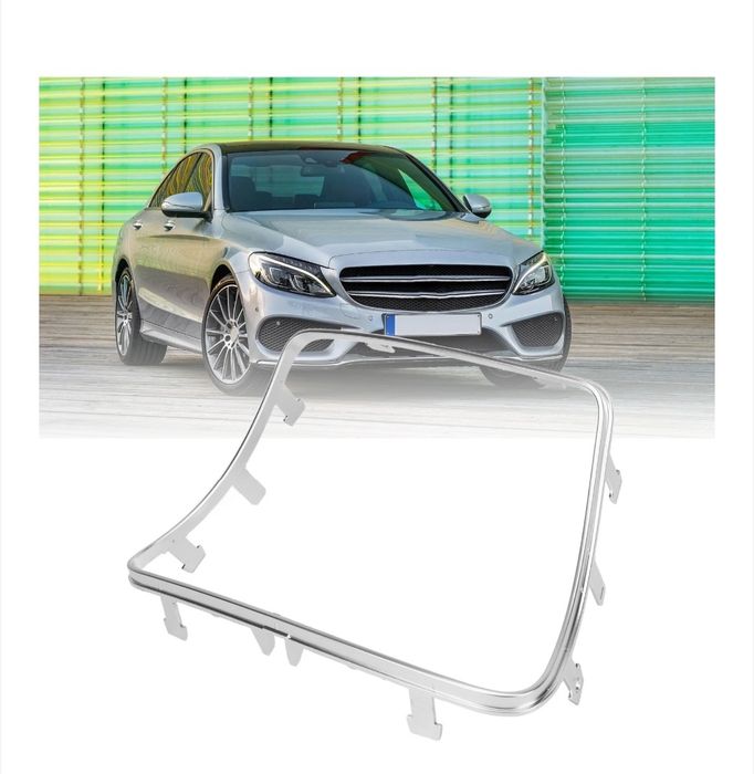 Лайсна на централната конзола, с хромирани детайли,съвместима C-Class