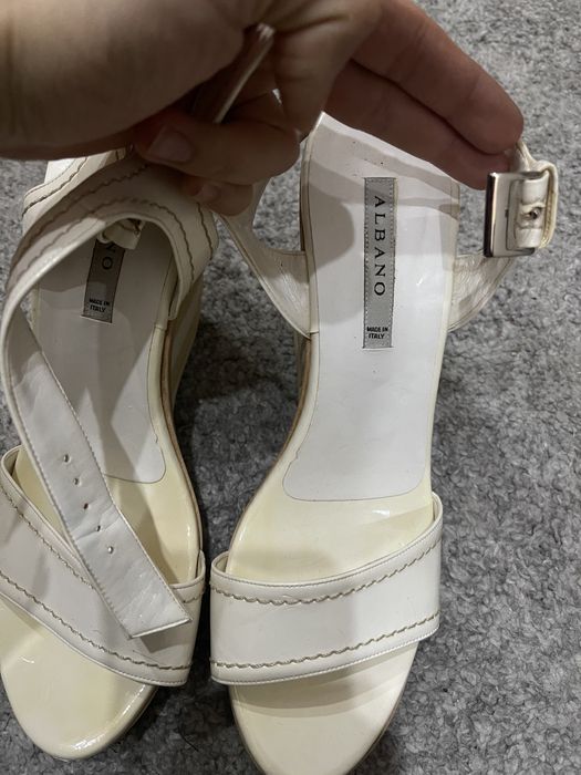 Летние босоножки