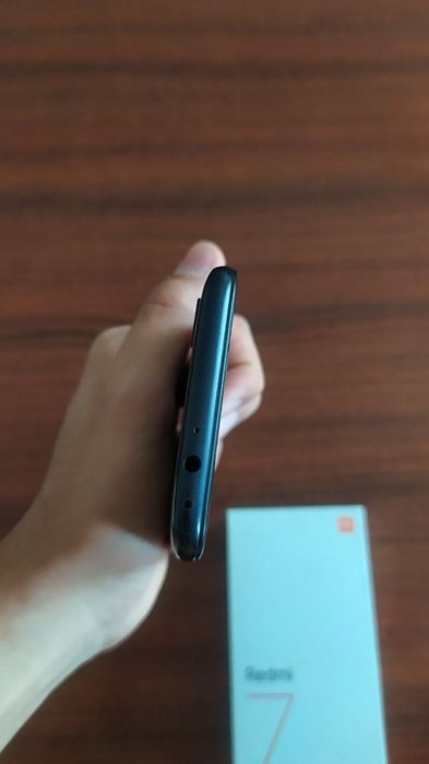 Redmi 7 3/32гб Black