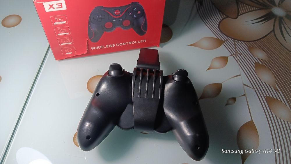Controller wireless