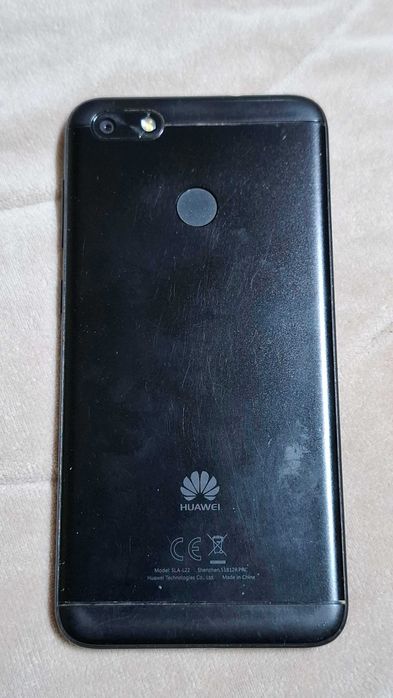 Продавам Huawei P9 lite mini